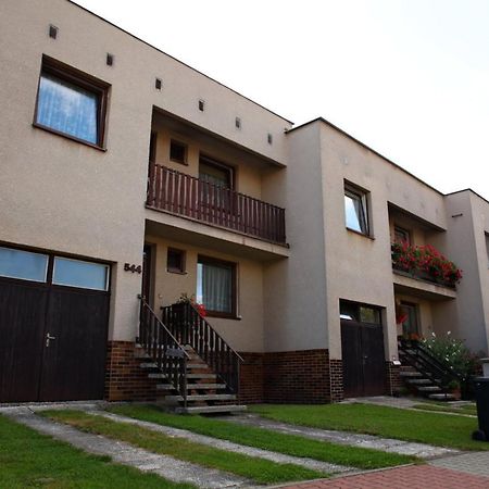 Dum V Ceskem Raji Villa Dolni Bousov Exterior photo