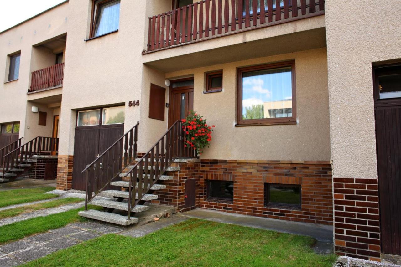 Dum V Ceskem Raji Villa Dolni Bousov Exterior photo