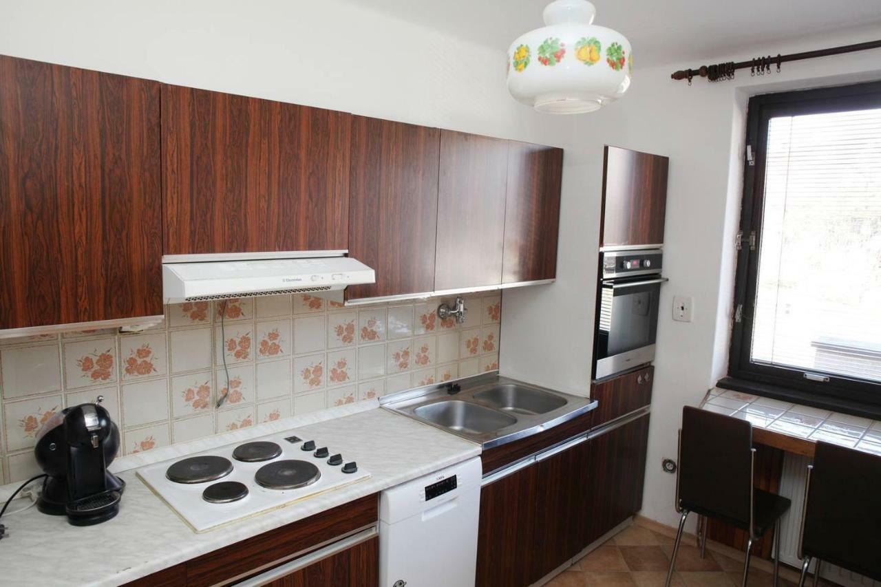 Dum V Ceskem Raji Villa Dolni Bousov Exterior photo